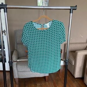 Green patterned top